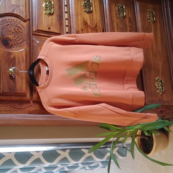 adidas Tops - 🌸Host Pick🌸NWT Women's Adidas Long Sleeve Sweatshirt